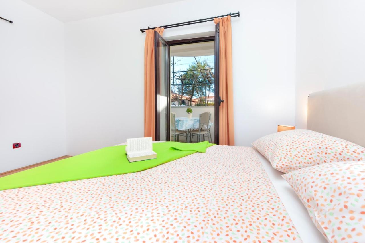 Villa Mara Rovinj Buitenkant foto
