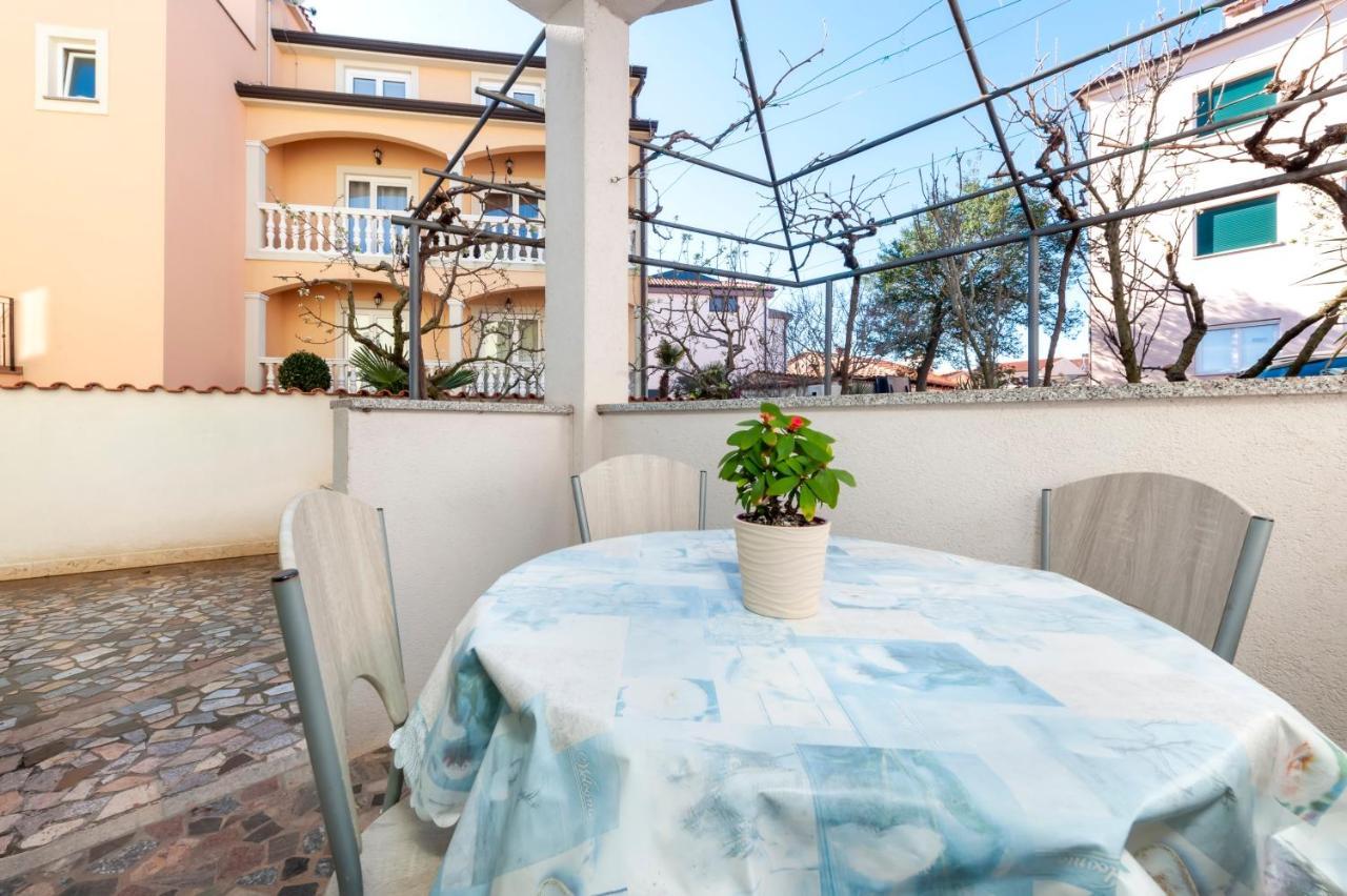 Villa Mara Rovinj Buitenkant foto